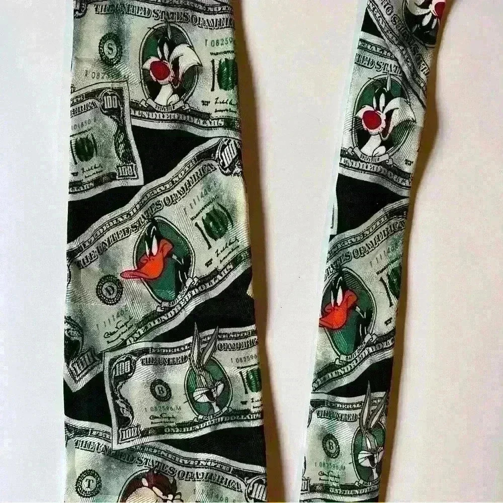 1996 Looney Tunes Mania $100 Bills Looney Tunes Characters Silk Tie Necktie - Picture 5 of 6